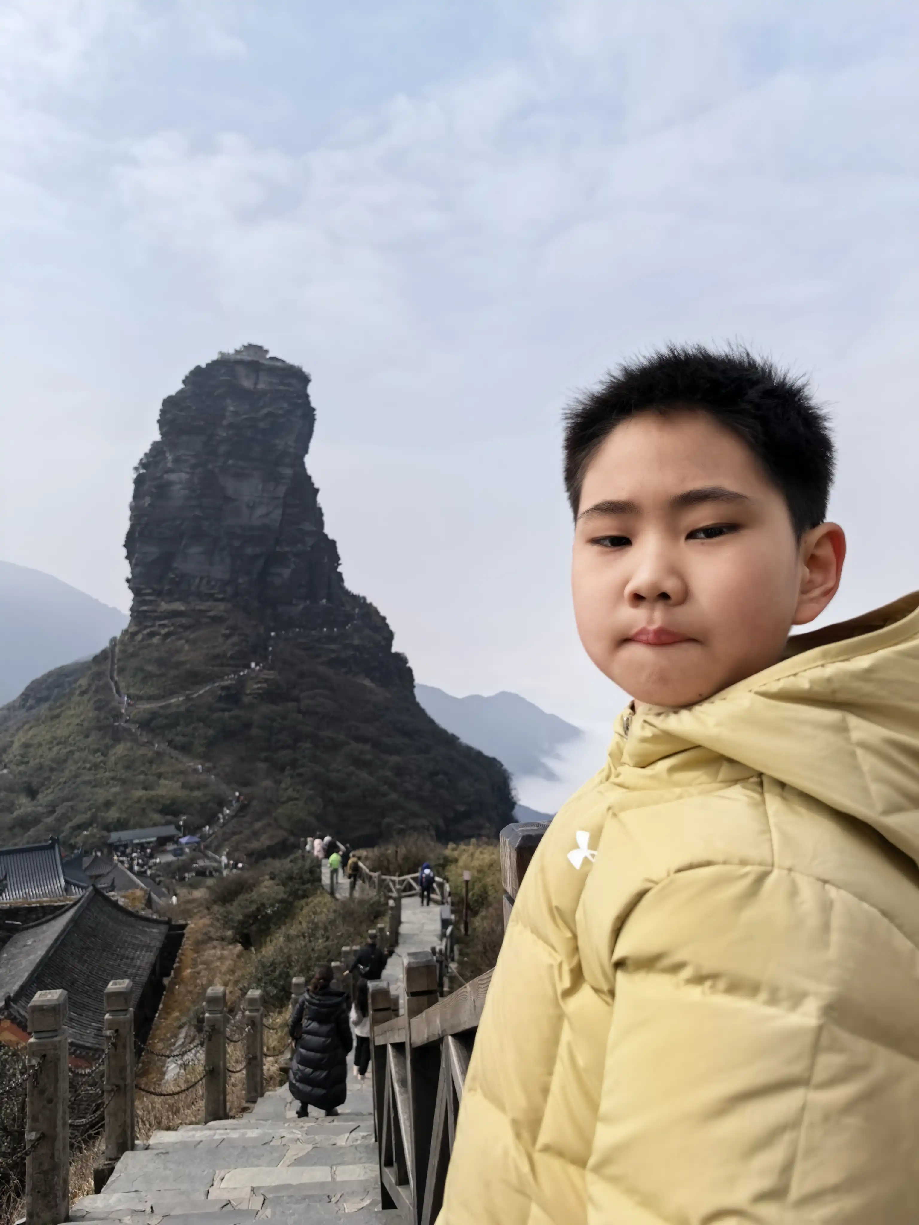 梵净山下